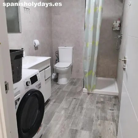 Apartment Home-castillo,2 Banos-bathrooms