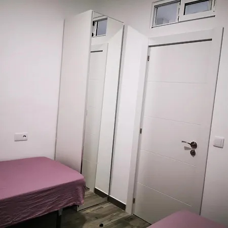 Home-castillo -velasco, 2 Banos شقة